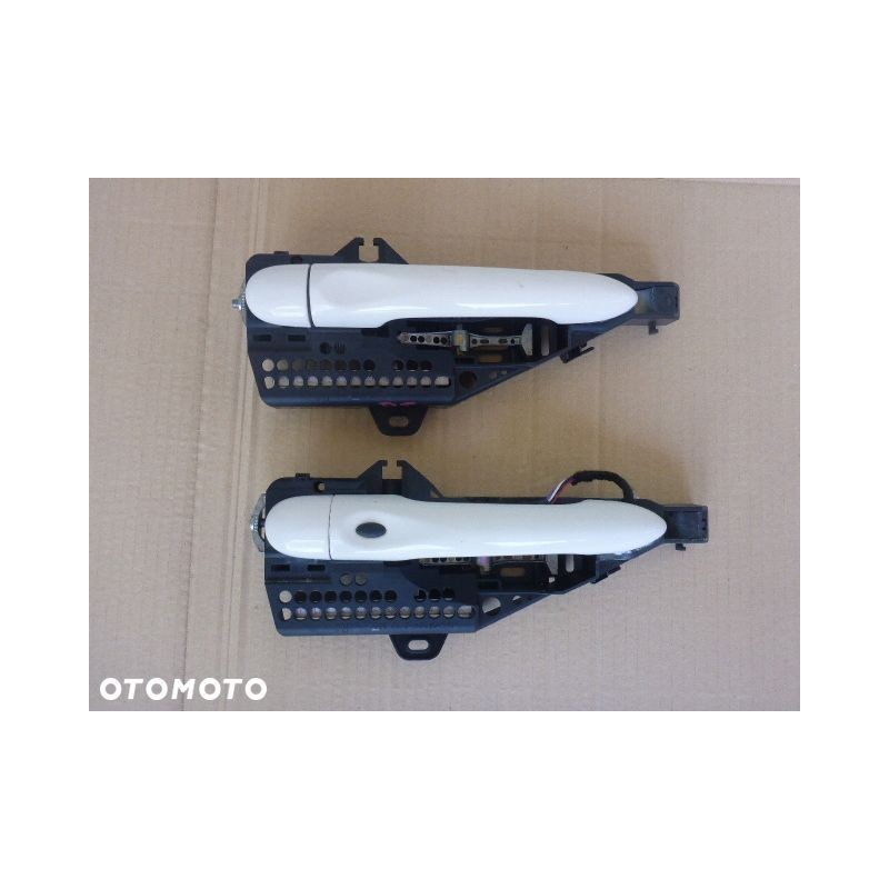 KLAMKA DRZWI PRAWY PRZÓD TYŁ RENAULT CAPTUR