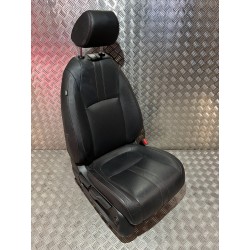 FOTEL PRAWY PRZÓD PRZEDNI HONDA CIVIC X 17- CZERWONA NIĆ