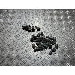 ŚRUBY KOŁ ZŁODZIEJKI RENAULT CAPTUR II 19-