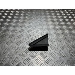 TRÓJKĄT LISTWA BŁOTNIKA PRAWY PRZÓD RENAULT CAPTUR II 19-