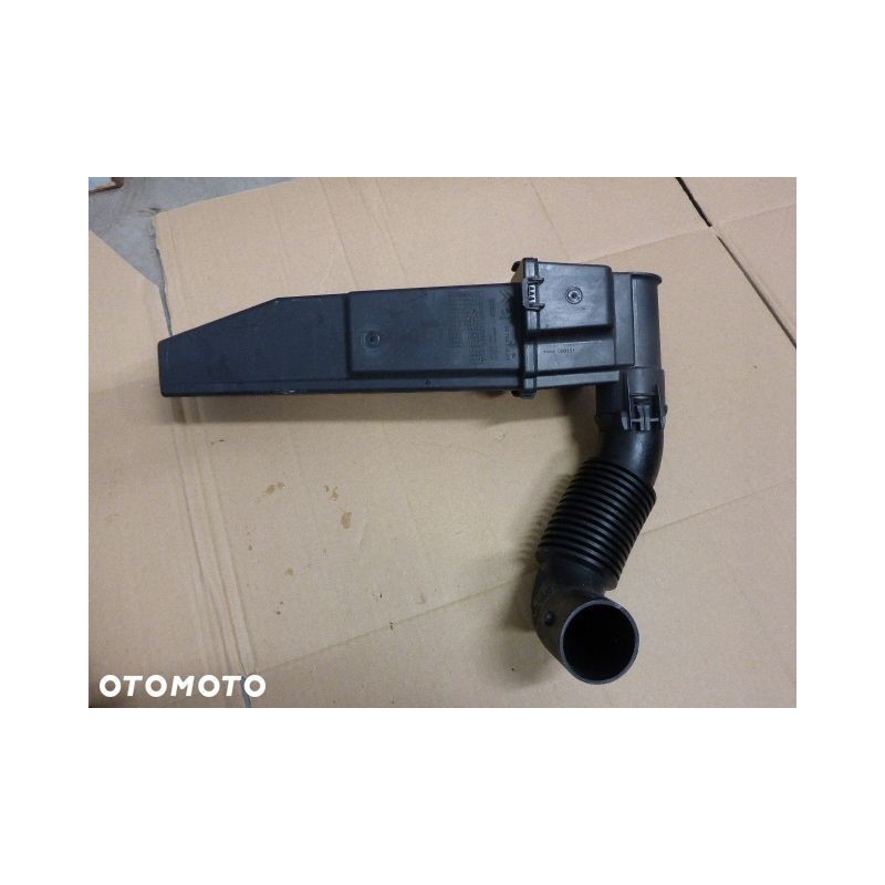 REZONATOR ŁAPACZ POWIETRZA PEUGEOT 208 C3 1.2 VTI