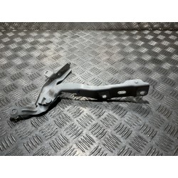 ZAWIAS MASKI LEWY OPEL MOKKA B II 20- EWP 9834812480