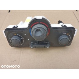 PANEL NAWIEWU KLIMA RENAULT CLIO III 030967W