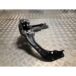 OKULAR LAMPY PRAWY WSPORNIK BMW 1 F70 M135 2.0i