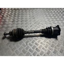 PÓŁOŚ PRZÓD PRZEDNIA AUDI A4 B9 15- 2.0 TFSI 8W0407271M