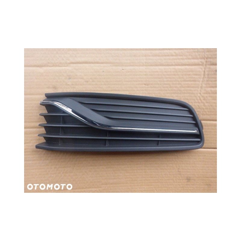 KRATKA ZDERZAKA LEWA VW POLO 2014-  6C0854661A