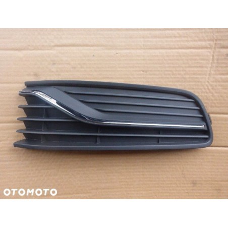 KRATKA ZDERZAKA LEWA VW POLO 2014-  6C0854661A