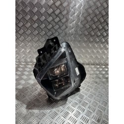LAMPA PRAWY PRZÓD HYUNDAI TUCSON IV NX4 20-