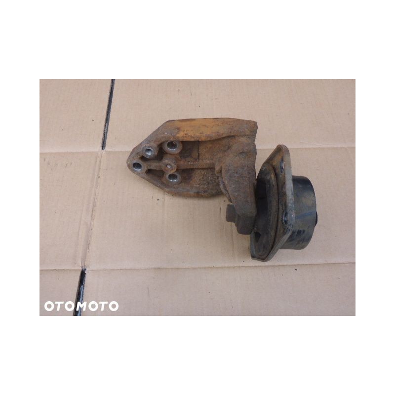 ŁAPA WSPORNIK SILNIKA MITSUBISHI I-MIEV 0.7 BEN