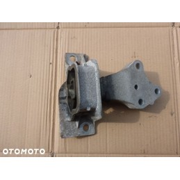 ŁAPA SILNIKA RENAULT CLIO III 1.2 75KM 112103737