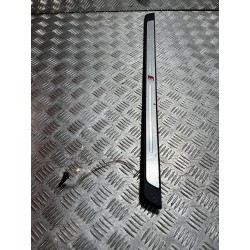 LISTWA PROGOWA LED PRAWA AUDI A5 F5 II 16- CABRIO 8W6947418A