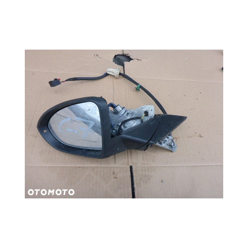 LUSTERKO LEWE 6 PINÓW VW GOLF VII