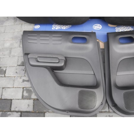 BOCZKI DRZWI PRAWY LEWY TYŁ C3 AIRCROSS 18-