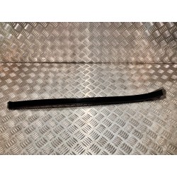 LISTWA SZYBY CZOŁOWEJ PRAWA MERCEDES GLC X253 220D 15- SUW