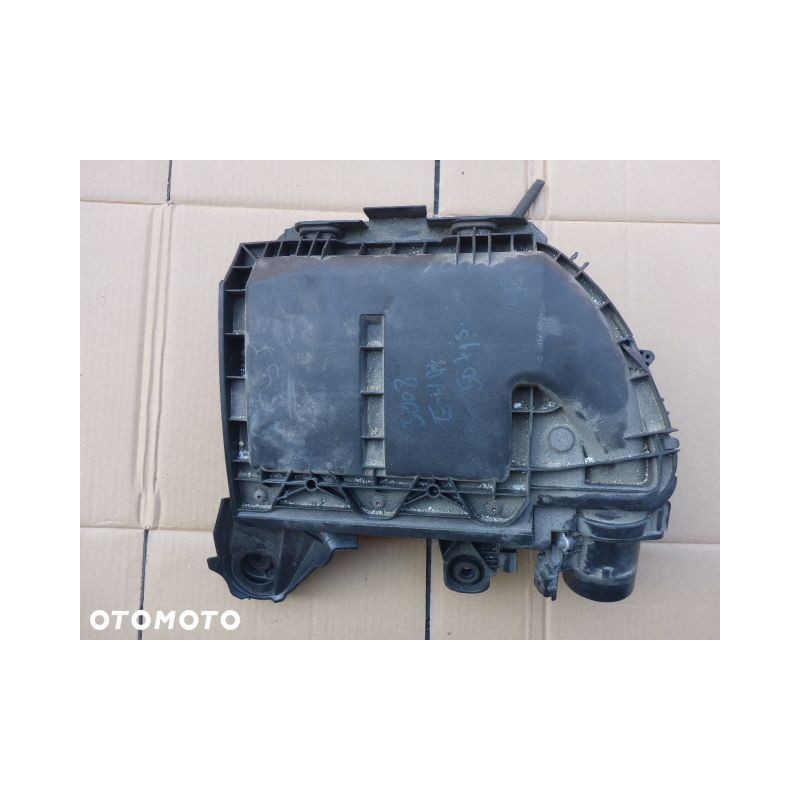 OBUDOWA FILTRA POWIETRZA PEUGEOT 3008 1.6 E-HDI
