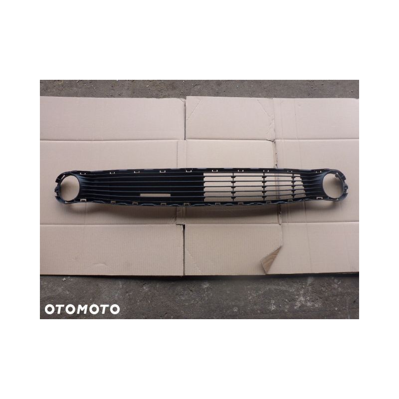 KRATKA ATRAPA ZDERZAKA TOYOTA AYGO 2014-