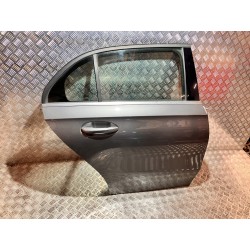 DRZWI PRAWY TYŁ TYLNE MERCEDES A KLASA W177 18- HB LAKIER 787