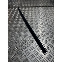 LISTWA SZYBY CZOŁOWEJ PRAWA VW ID4 20- 11A854328