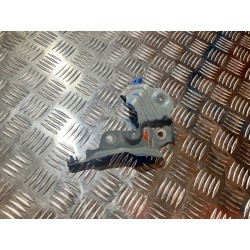 WSPORNIK MOCOWANIE BŁOTNIKA PRAWY PRZÓD BMW 1 F40 118i 19-
