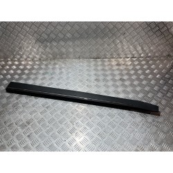 LISTWA DOLNA DRZWI PRAWA PRAWY PRZÓD FIAT 600 23- 735771636