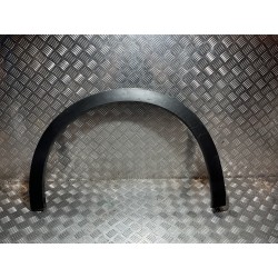 LISTWA SIERP BŁOTNIKA PRAWY PRZÓD FIAT 600 23- 735760127