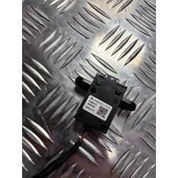 GNIAZDO PORT USB  MG 4 22- 5WSB