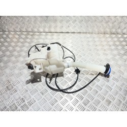 ZBIORNICZEK SPRYSKIWACZY MAZDA CX-30 DM 19-