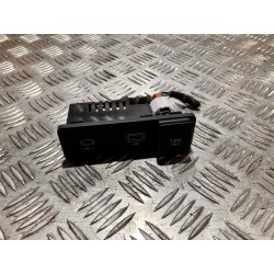 PANEL GNIAZDO USB ZAPALNICZKA JAGUAR I-PACE X590 2018- EV400