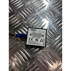 WZMACNIACZ ANTENY CITROEN C3 IV 24-