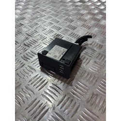GNIAZDO USB ZŁĄCZE MAZDA MX-30 20- DN4E-669U0C