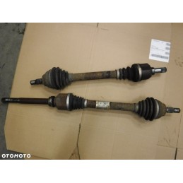 PÓŁOŚ PRAWA DŁUGA CITROEN C3 PICASSO 1.6 E-HDI