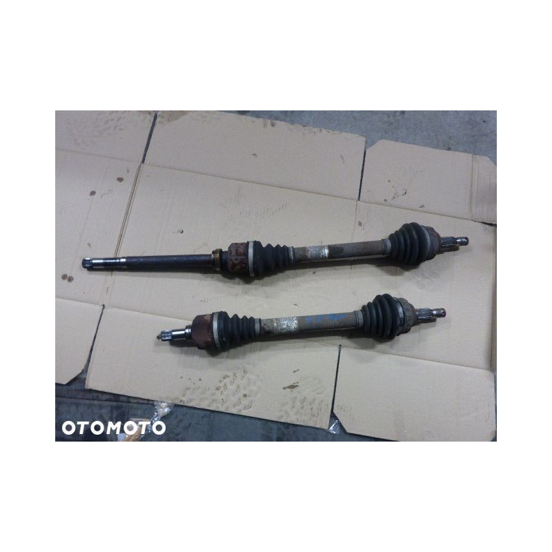 PÓŁOS PRAWA DŁUGA CITROEN C5 III 2008- 2.0 16V RFJ