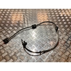 DYSZE SPRYSKIWACZY SZYBY CZOŁOWEJ BMW 2 F44 20- 7453968