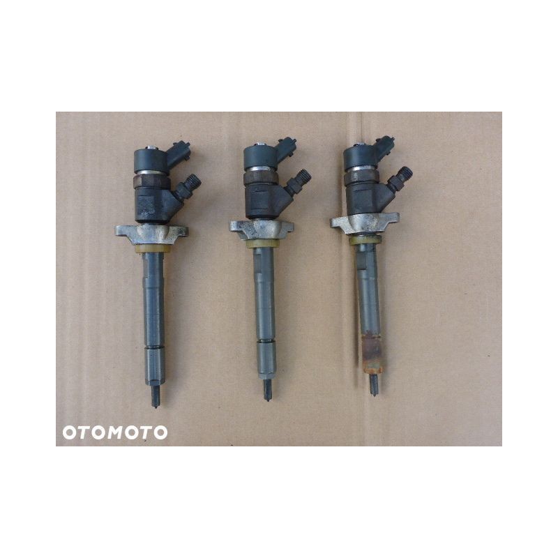 WTRYSKIWACZ CITROEN C4 308 C3 1.6 HDI 0445110259