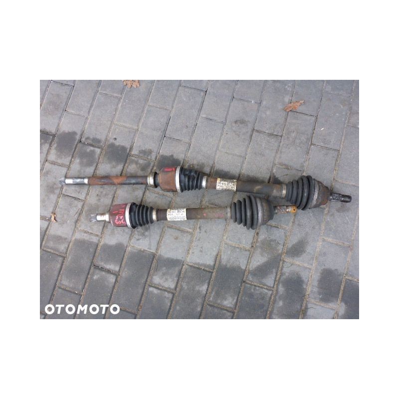 PÓŁOŚ PRAWA DŁUGA PEUGEOT 308 1.6 E-HDI 07-