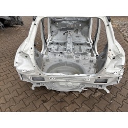 WANNA PAS TYLNY SUZUKI SWIFT MK9 24- DYH