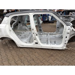 PRÓG PRAWY CAŁY DŁUGI SUZUKI SWIFT MK9 24- DYH