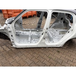 PRÓG LEWY CAŁY DŁUGI SUZUKI SWIFT MK9 24- DYH