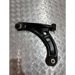 WAHACZ LEWY PRZÓD SUZUKI SWIFT MK9 24-