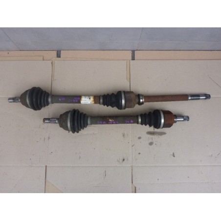 PÓŁOŚ LEWA KRÓTKA CITROEN C4 DS4 BERLINGO 1.6 VTI