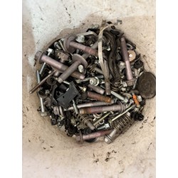 ŚRUBY SPINKI DEMONTAŻ SUZUKI SWIFT MK9 24-