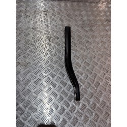 WSPORNIK KIEŁ STREFA ZGNIOTU PRAWY PRZÓD SUZUKI SWIFT MK9 24-