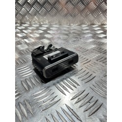 GNIAZDO PORT USB  FIAT 500X 18- 07357160900
