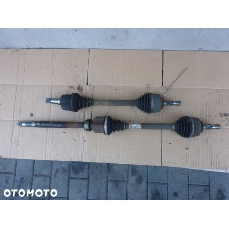 PÓŁOŚ PÓŁOŚKA PRAWA LEWA PEUGEOT RCZ 2.0 HDI