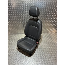 FOTEL PRAWY WENTYLOWANY GRZANY HYUNDAI KONA I OS 17-