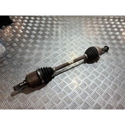 PÓŁOŚ LEWA PRZEDNIA 49500-J7130 KIA XCEED 19- 1.5 T-GDI