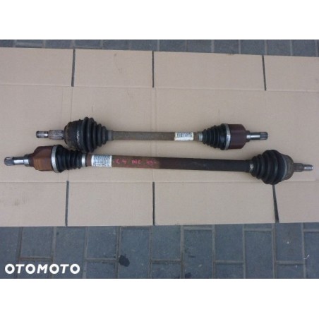 PÓŁOŚ PRAWA CITROEN C4 PICASSO 1.6 E-HDI II 13-