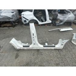ĆWIARTKA PRÓG SŁUPEK B PRAWY KIA NIRO I 16- UD