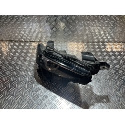 LAMPA PRAWA PRAWY PRZÓD MAZDA 3 BP IV HB 19- UK