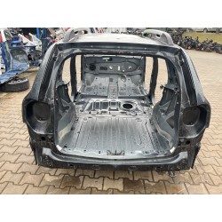 PAS TYŁ WANNA ĆWIARTKA DACIA DUSTER II 18-
